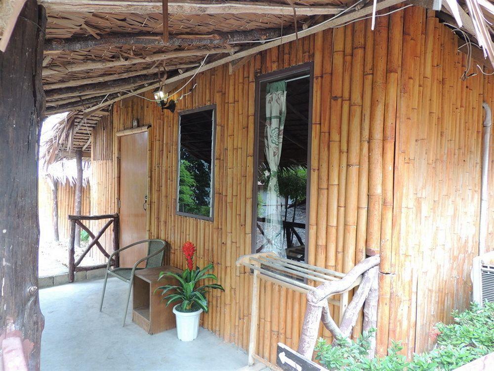Bamboo Mountain View Phi Phi Resort エクステリア 写真