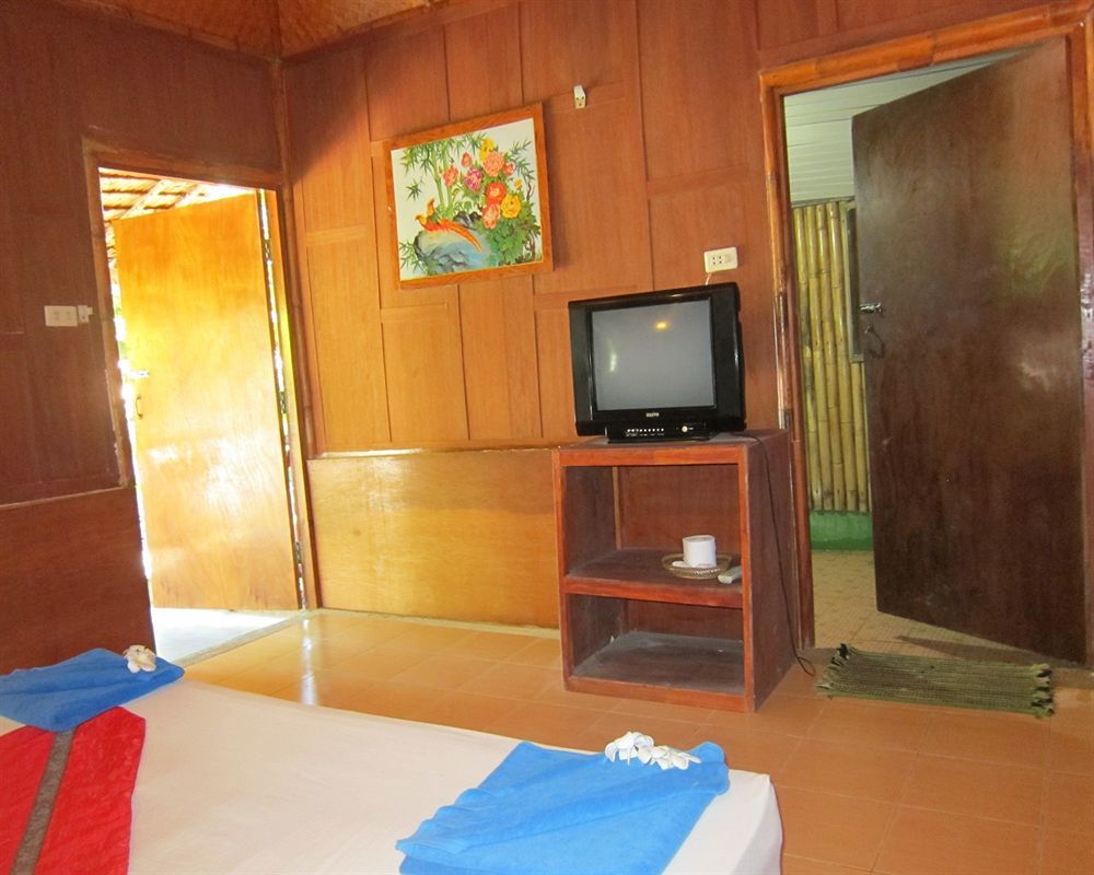 Bamboo Mountain View Phi Phi Resort エクステリア 写真